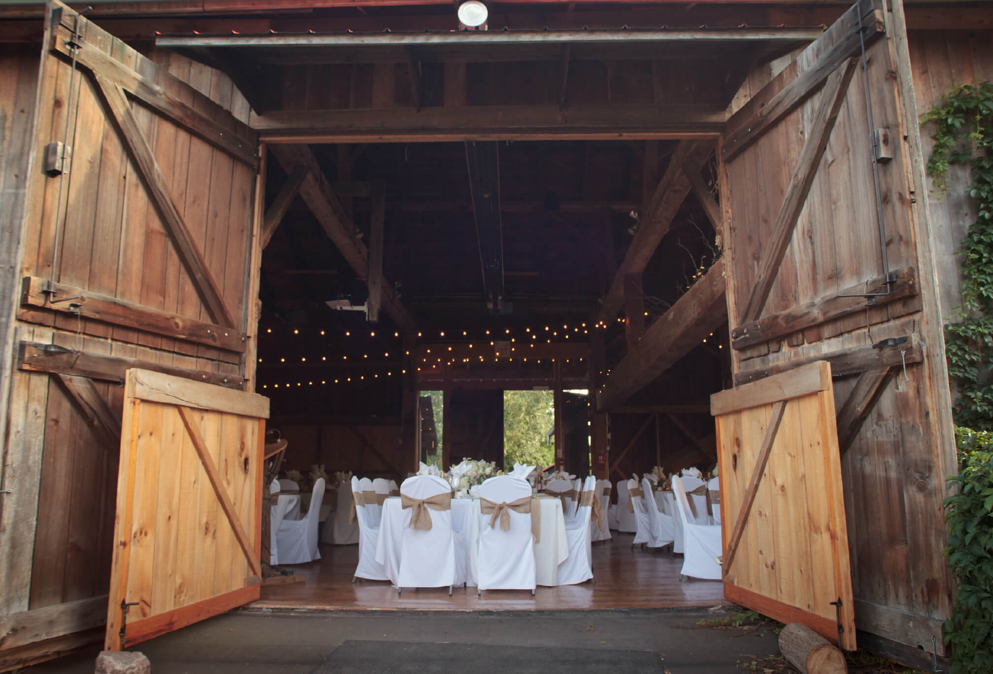 wedding barn decor belcroft estates
