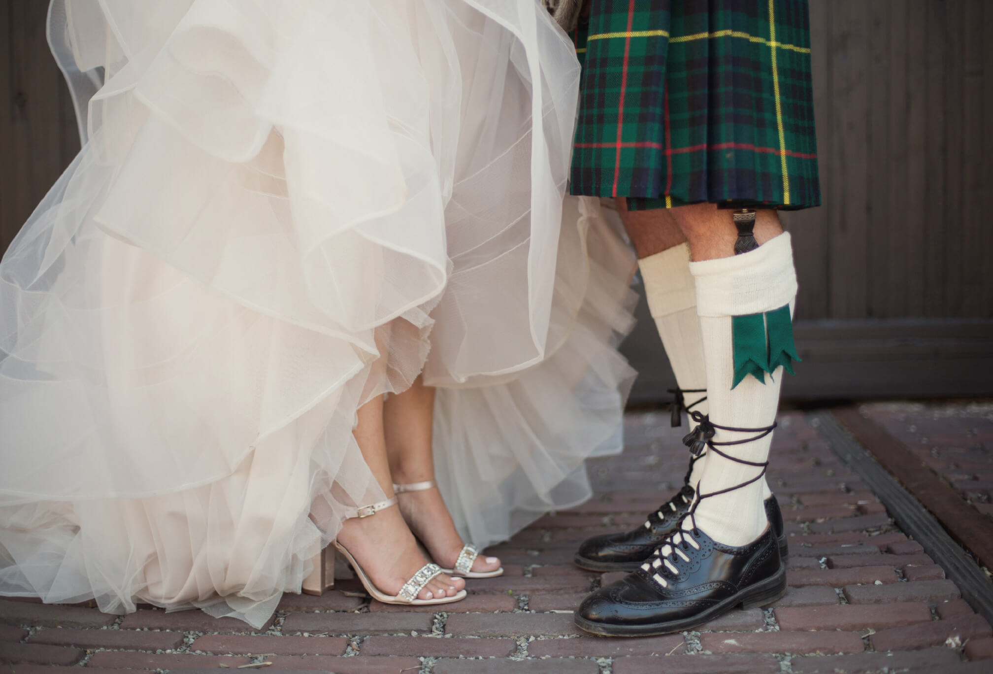 bride and groom scotish wedding details